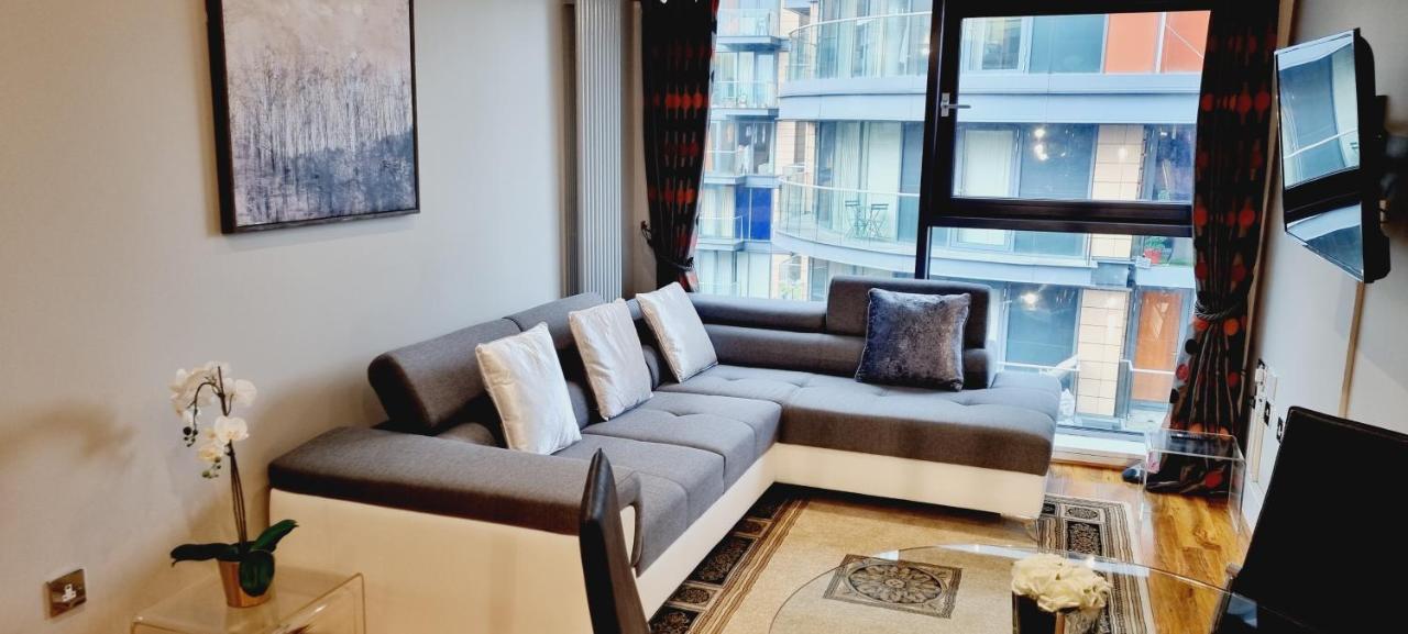 Waterside Apartment Canary Wharf Лондон Экстерьер фото